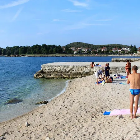 Vikendica House With A Parking Space Rovinjsko Selo, Rovinj - 25560 Rovinjsko Selo
